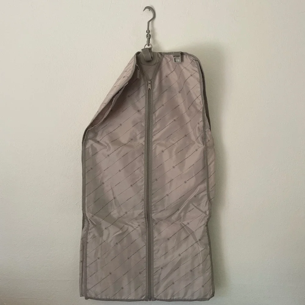 Swiss Gear Garment Bag Accessory‎ Sleeve Swissgear Travel Hanging Beige Trifold